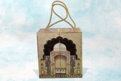 The Royal Treats Box