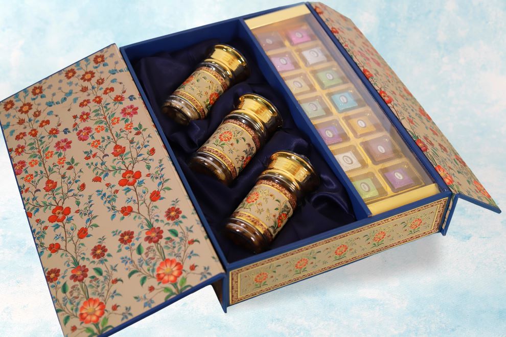 The Royal Blue Elegance Box